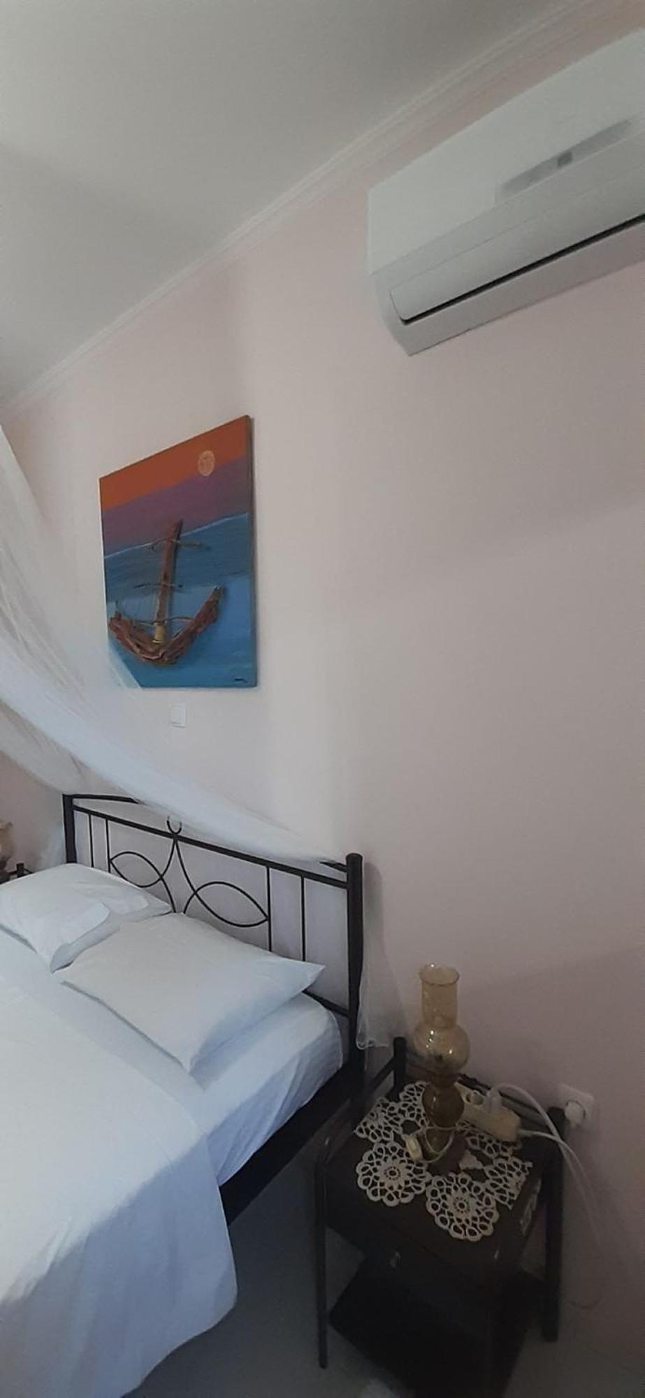 Blue & White Maisonette Over The Sea Near Sounio Sounion Esterno foto
